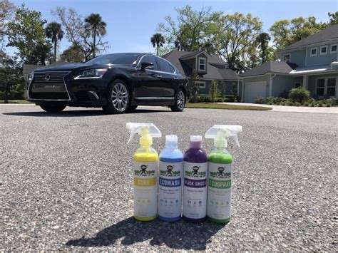 Restore your car's shine with FMAM cleaner